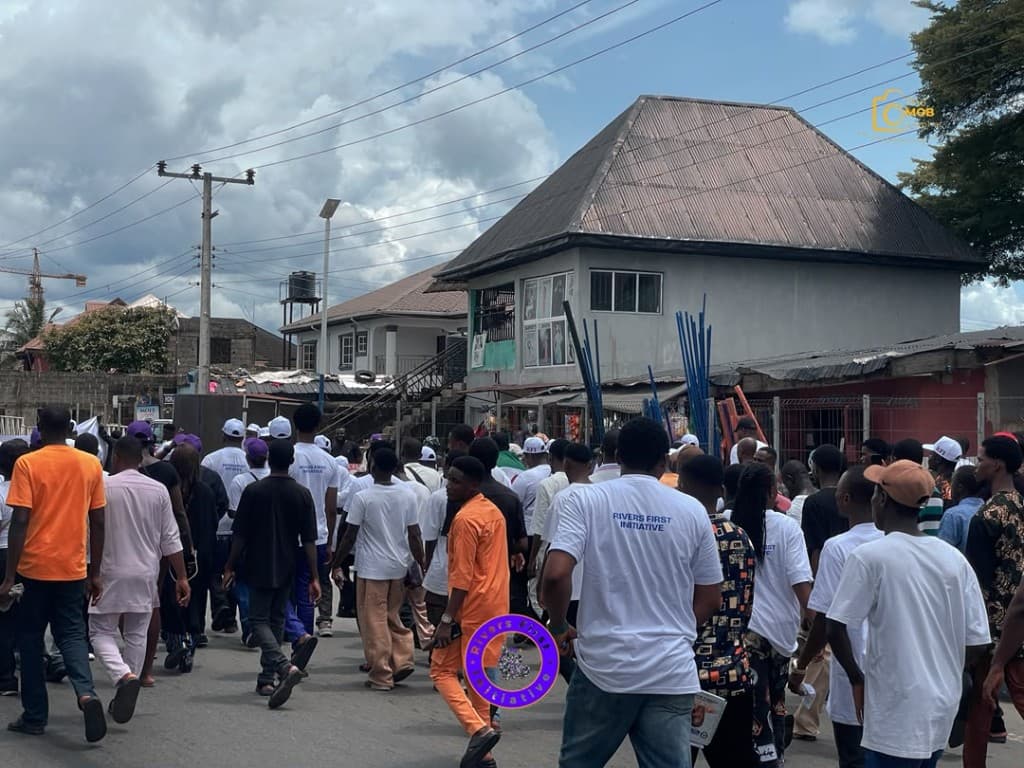 200,000 Rivers People Solidarity Walk by Rivers First Initiative.